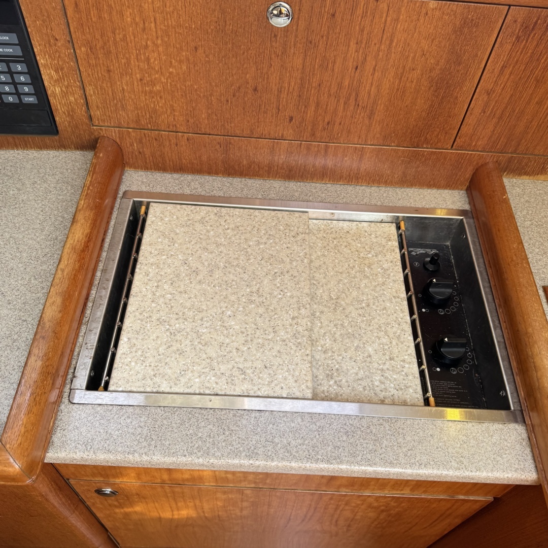 2002 Hunter 326 - Image 64