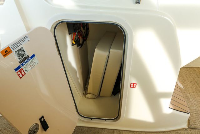 2026 Chris-Craft 28 Calypso - 23
