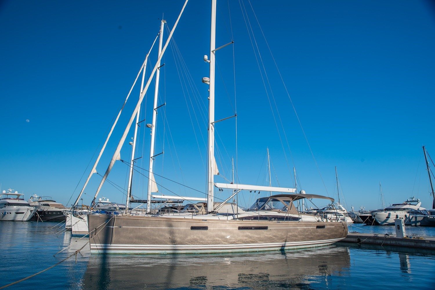 2011 Jeanneau 57