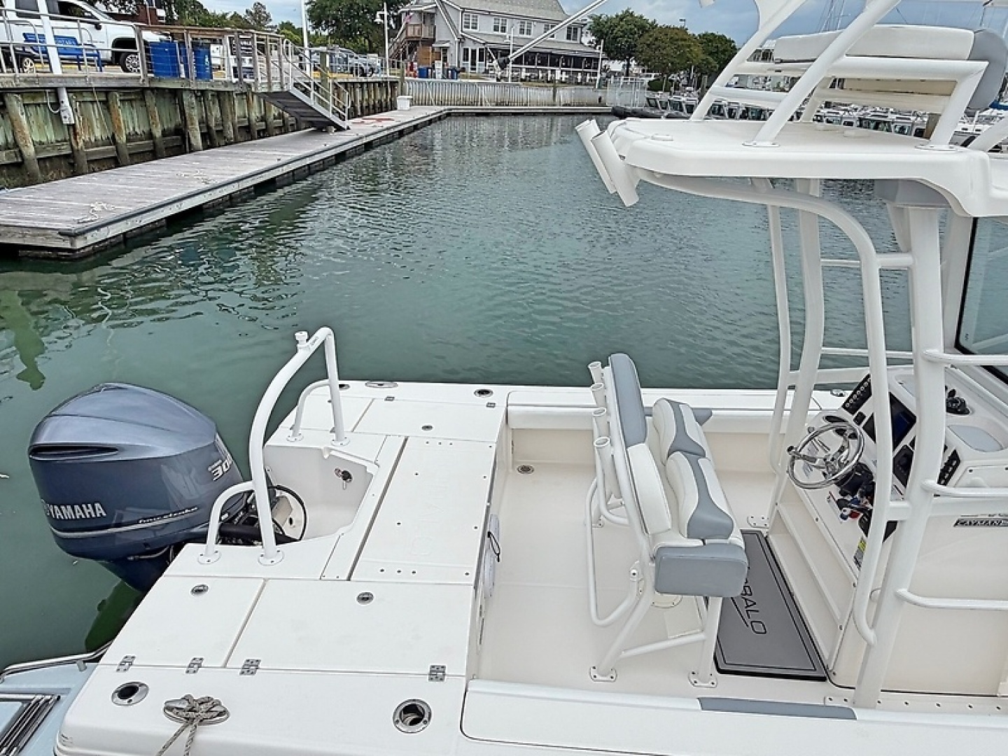 2021 Robalo 246 Cayman SD - Image 33
