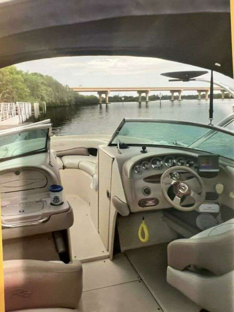 2003 Sea Ray 220 Bow Rider - Image 6