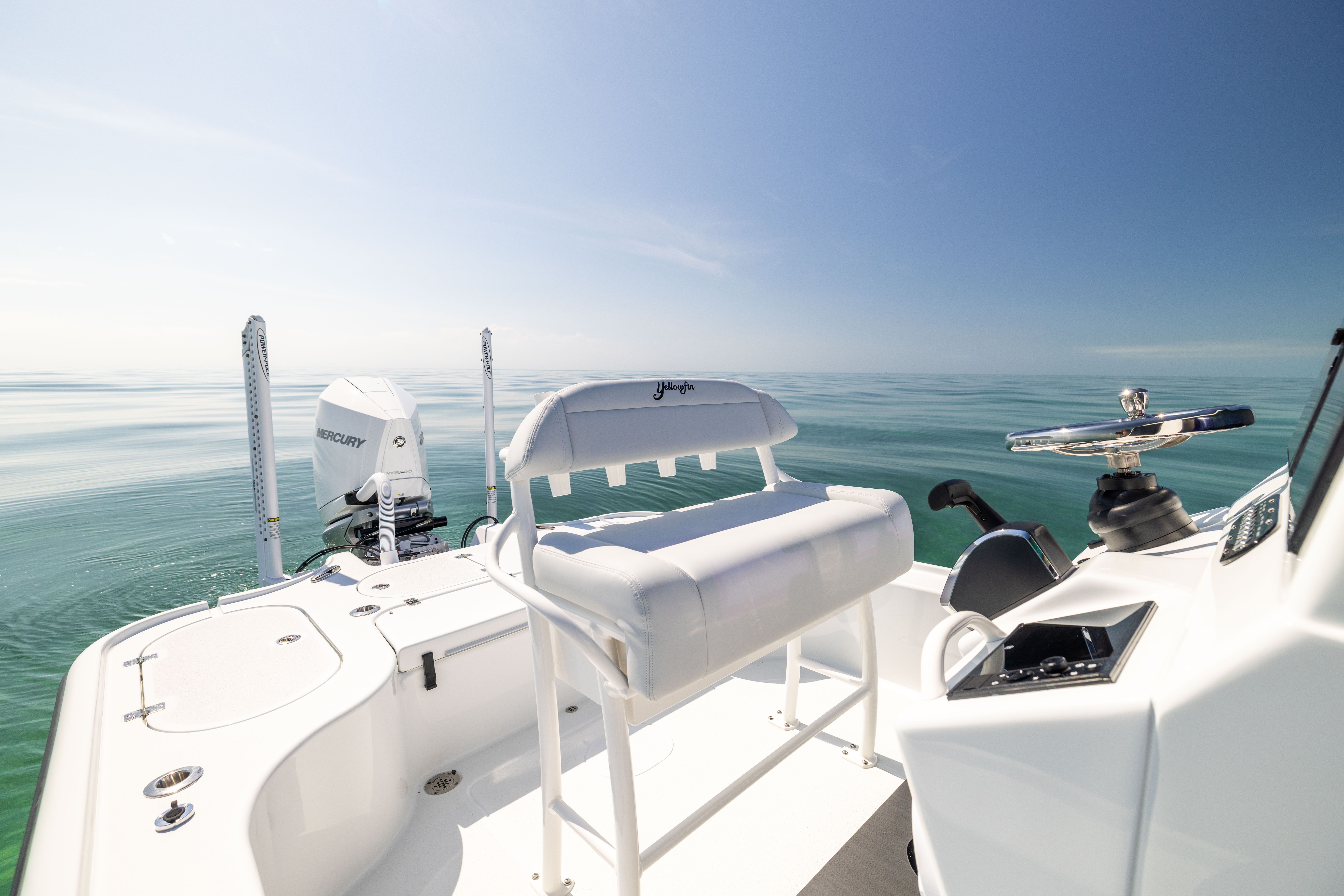 2025 Yellowfin 24 Bay CE - 10
