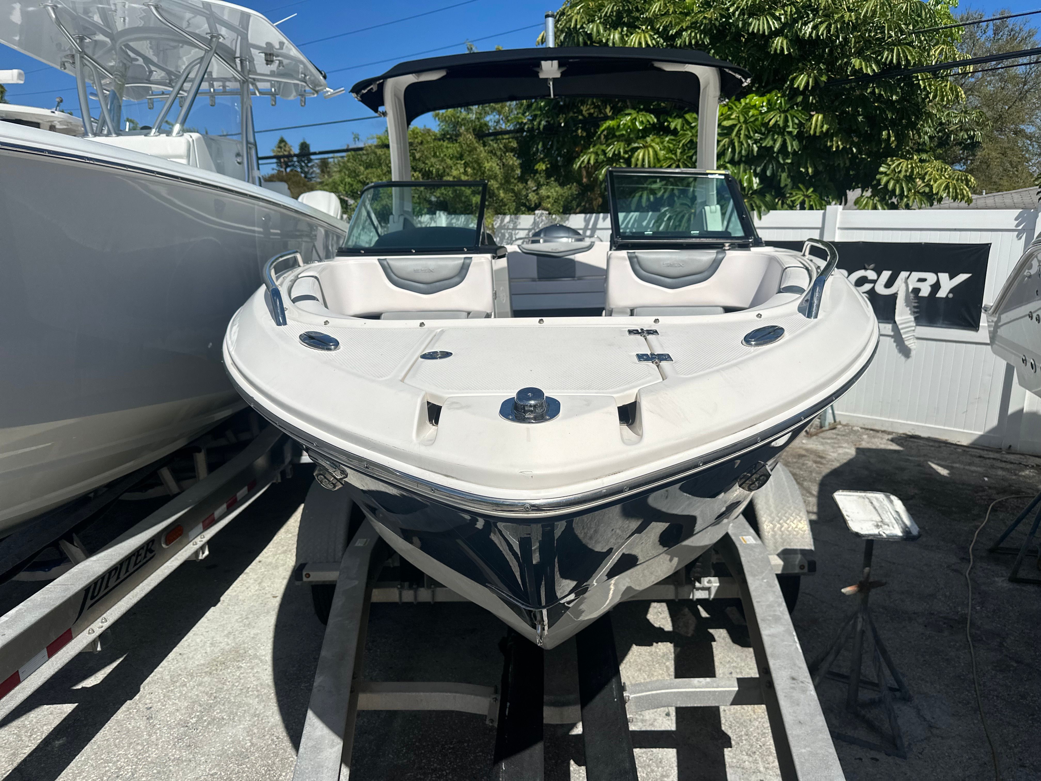 2020 CHAPARRAL 257 SSX OB - Image 9