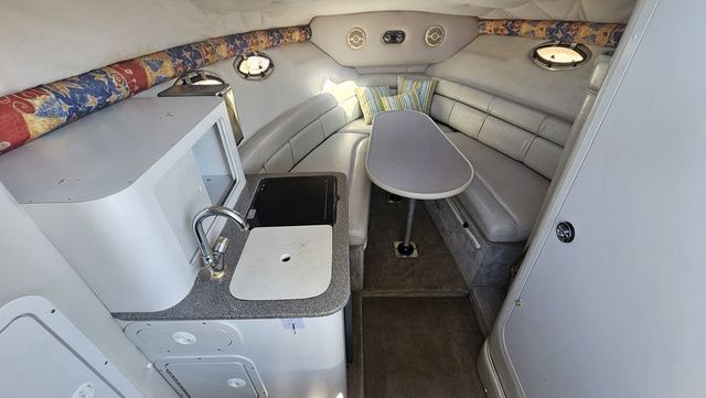 2000 Crownline 242 CR - 22