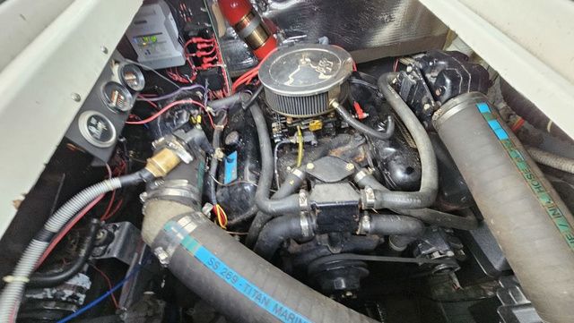 1988 Regal Commodore 360 - 24