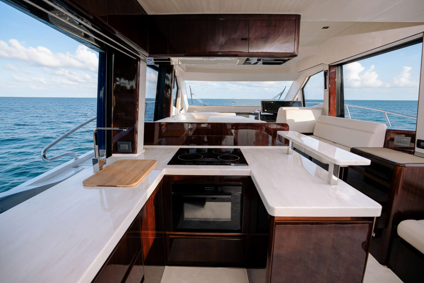 2026 Galeon 500 FLY - Image 36