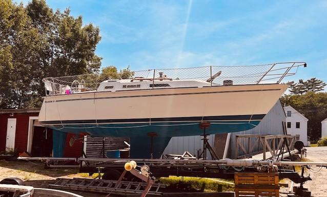 1985 Pearson 28