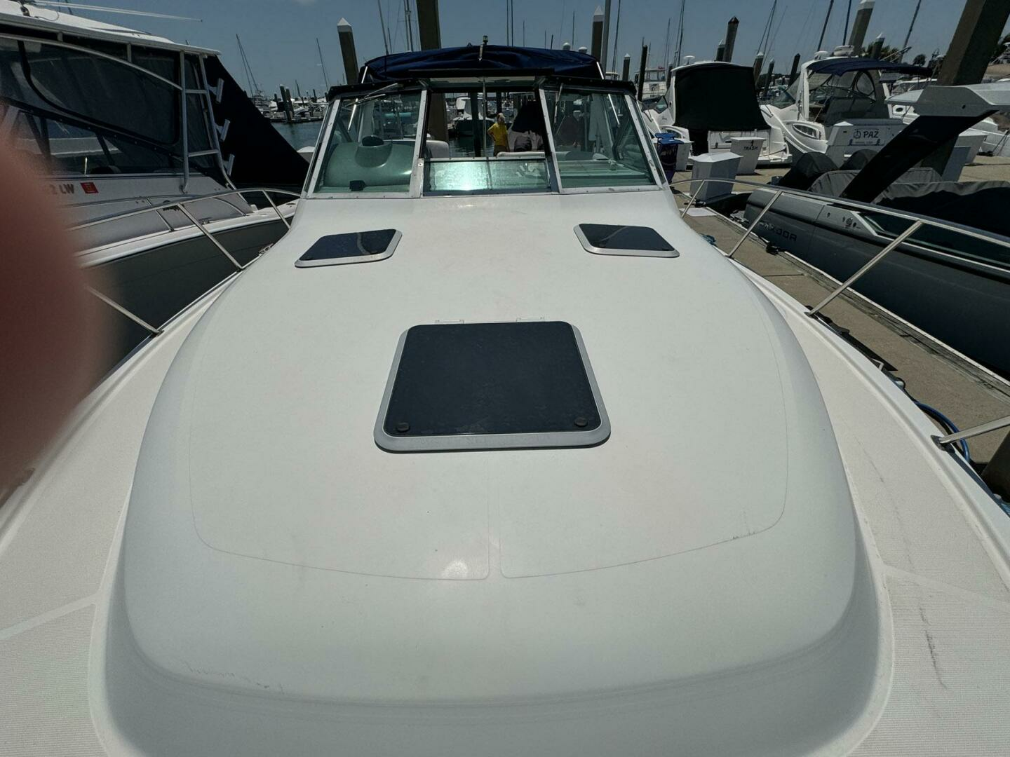 2000 Tiara Yachts 3100 Open - Image 28