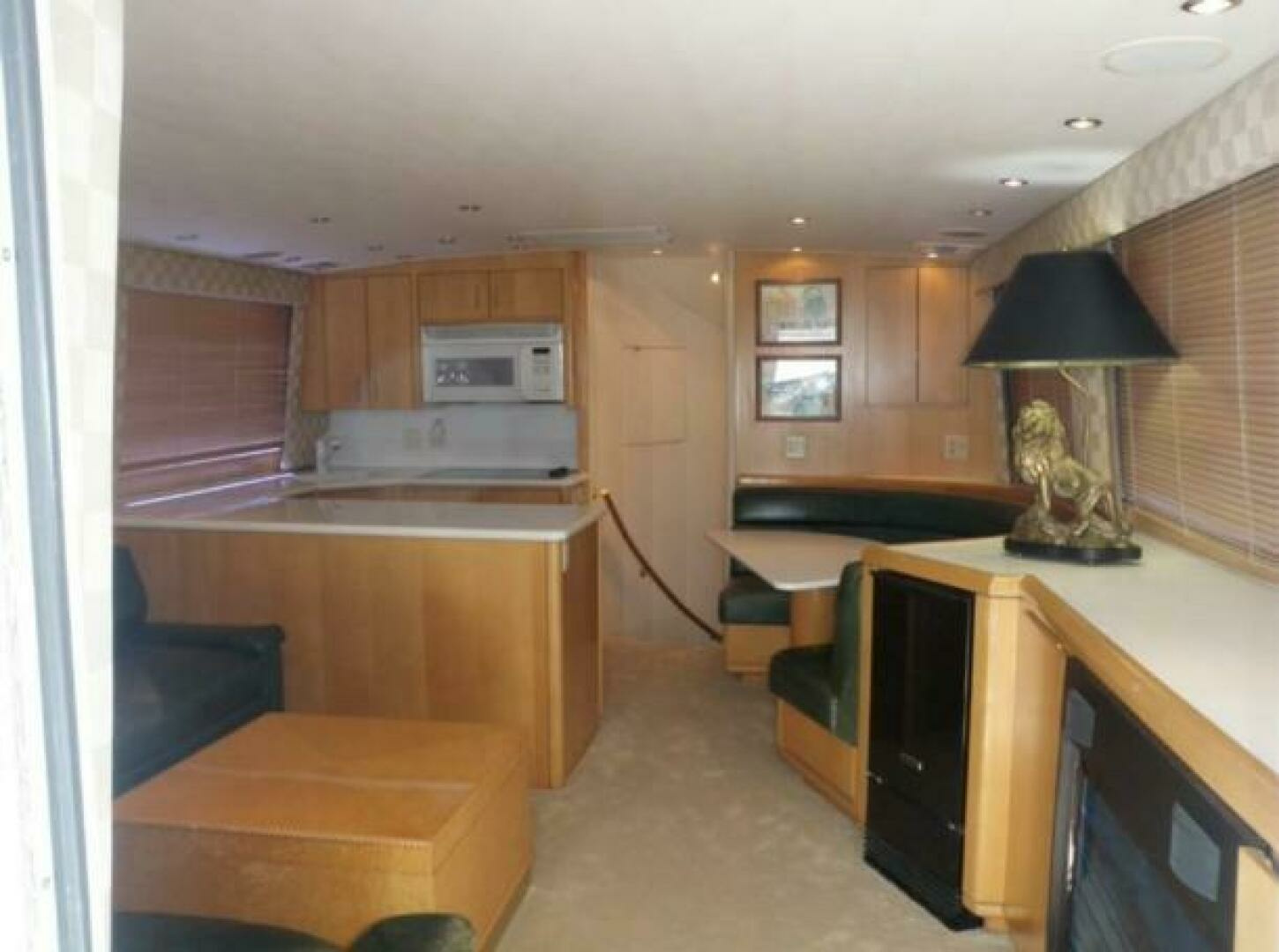 1998 Caterpillar Sportfish - Image 19