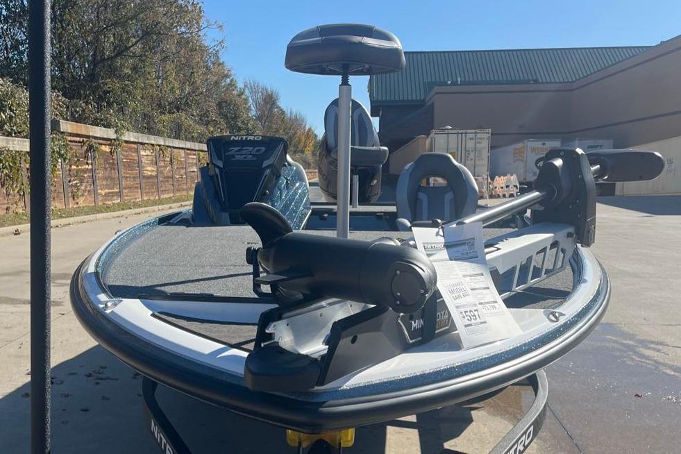 2025 Nitro Z20 XL Pro fishing boat with advanced features, parked outdoors.