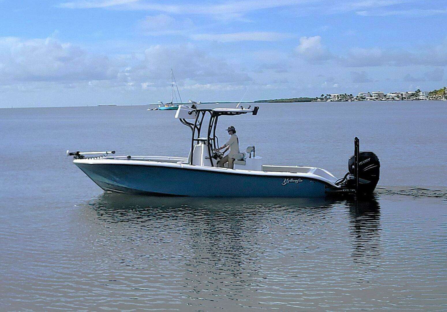 2021 Yellowfin 26 Hybrid - Image 12