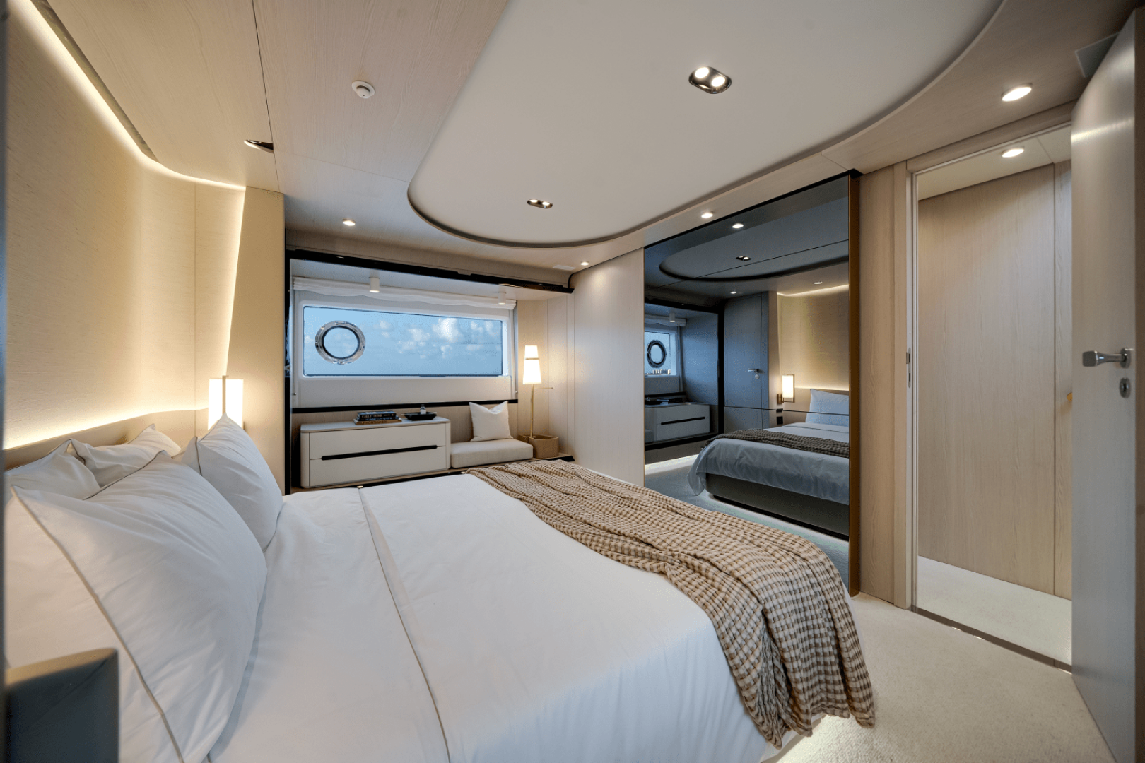2026 Azimut Fly 78 - Image 46