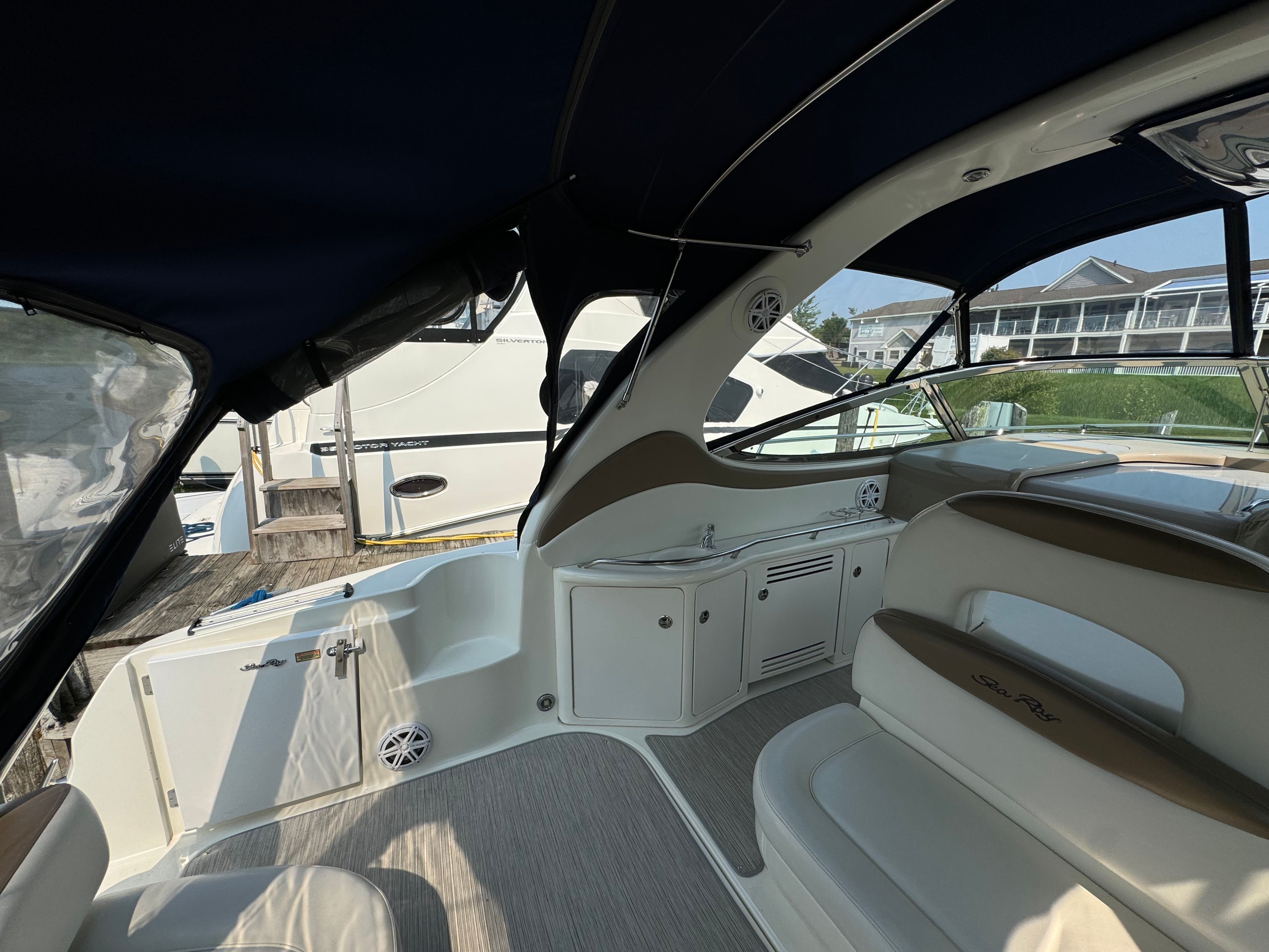 2002 Sea Ray 360 Sundancer - 36