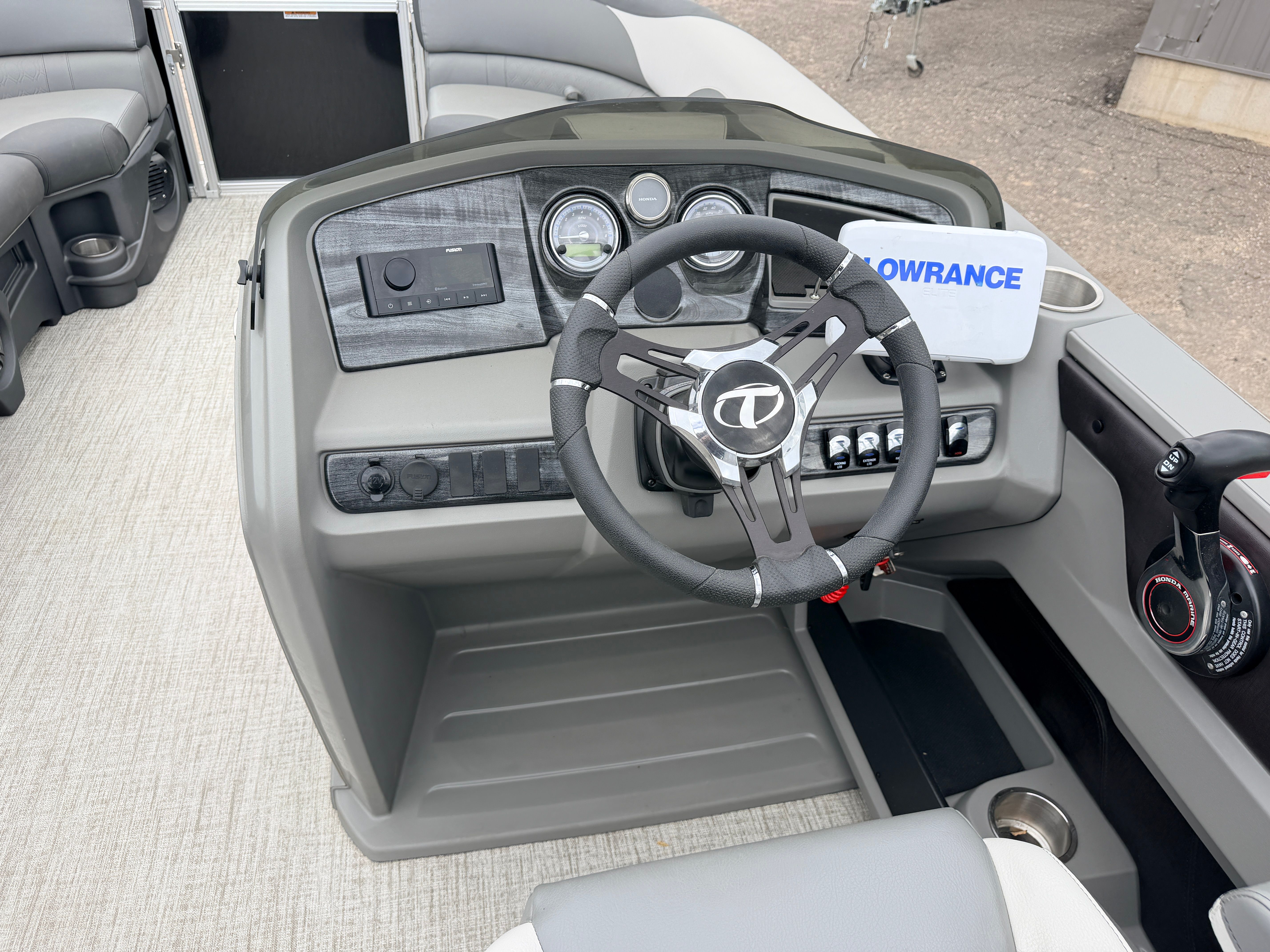 2023 Tahoe LTZ 2385 Elite & 140HP Honda 4Stroke -$39,995 - 22