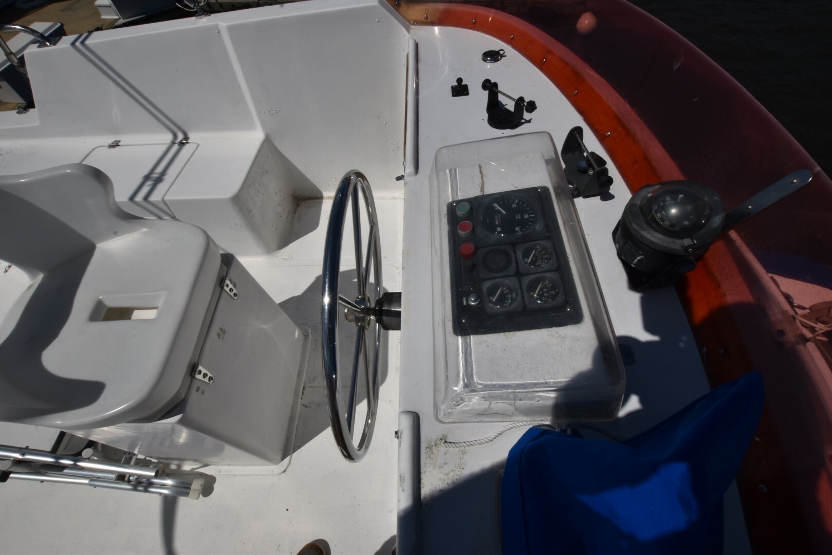 1988 Marine Trader — - Image 18