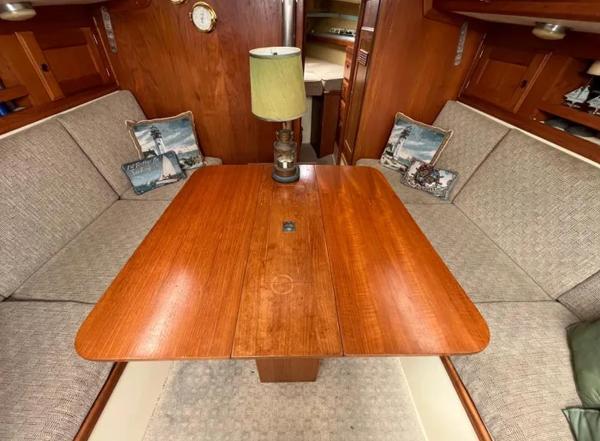 1979 Ranger Yachts Ranger 30 - 22