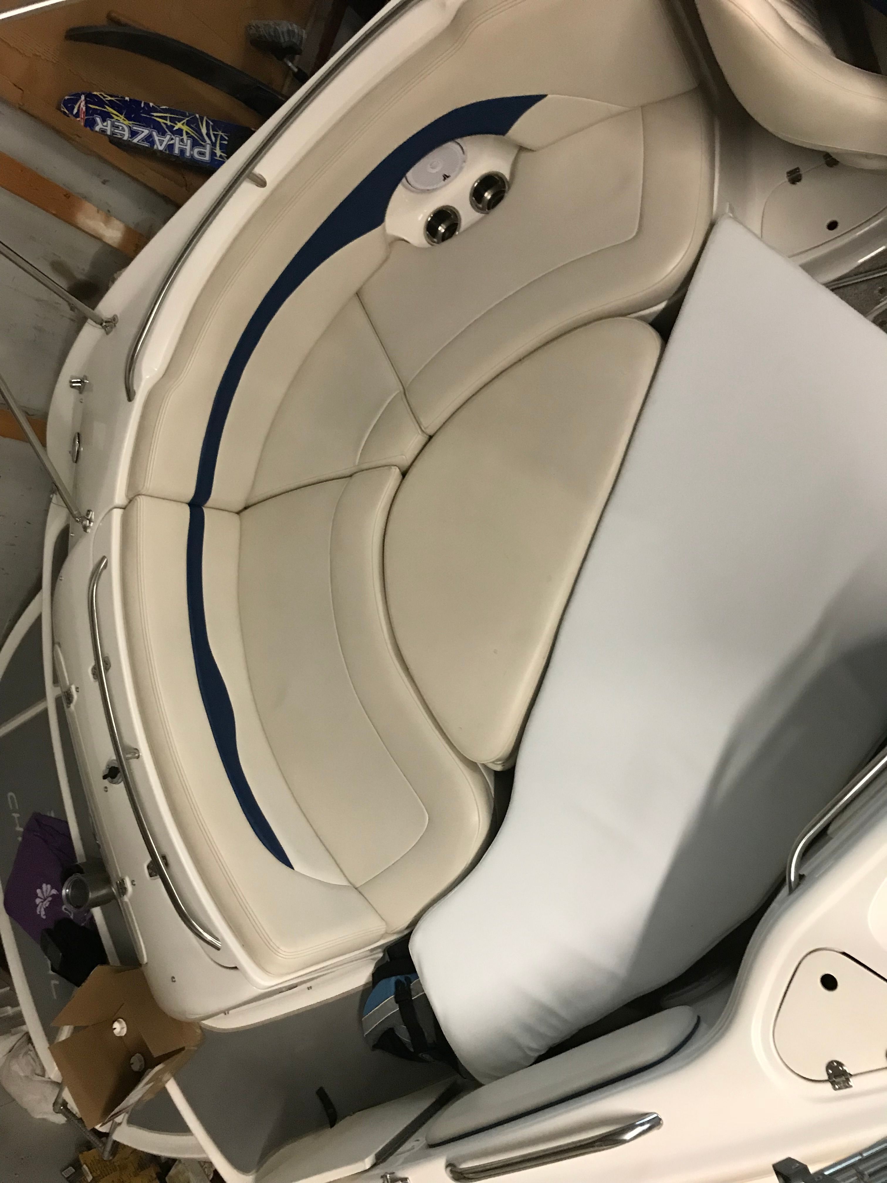 2003 Chaparral Sunesta 243 - 26