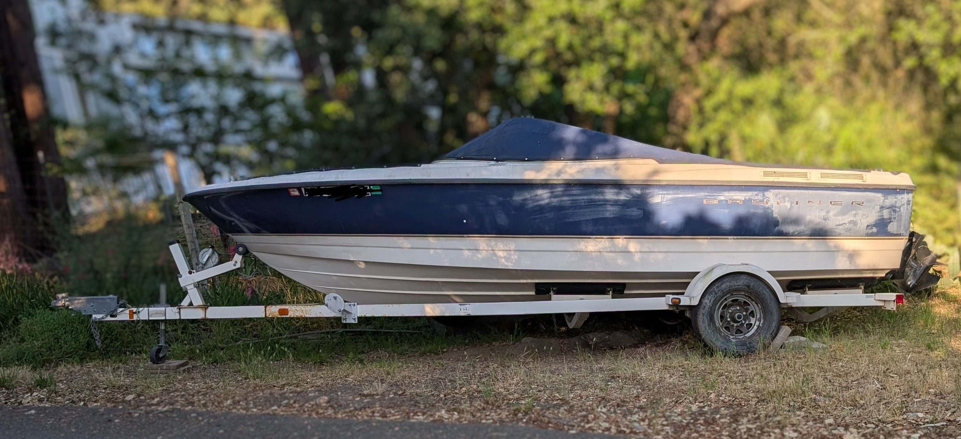 2003 Bayliner 2150 Classic