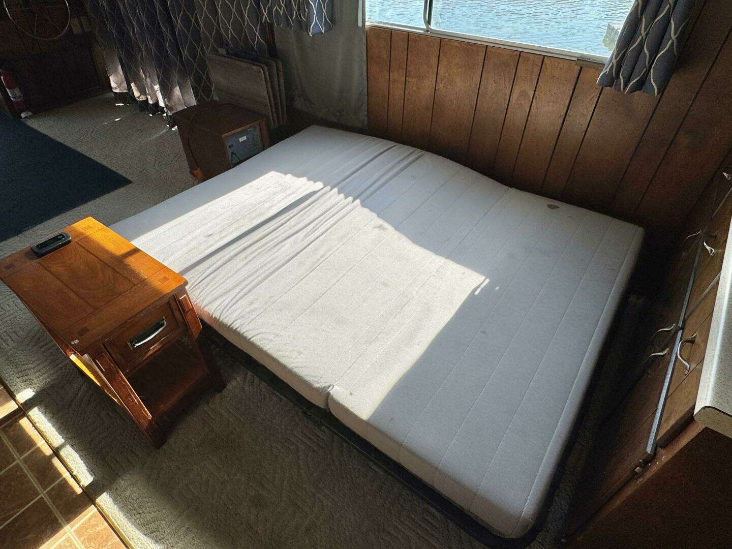 1977 Sumerset 14 x 58 Aluminum Hull Houseboat with Catwalks - Image 41