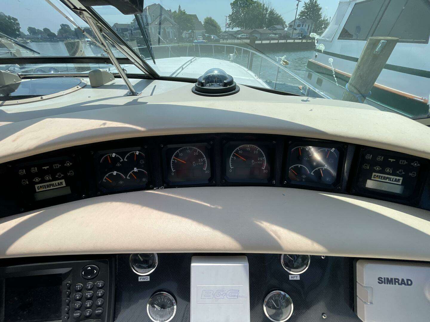 1998 Sea Ray 630 Super Sun Sport - Image 47