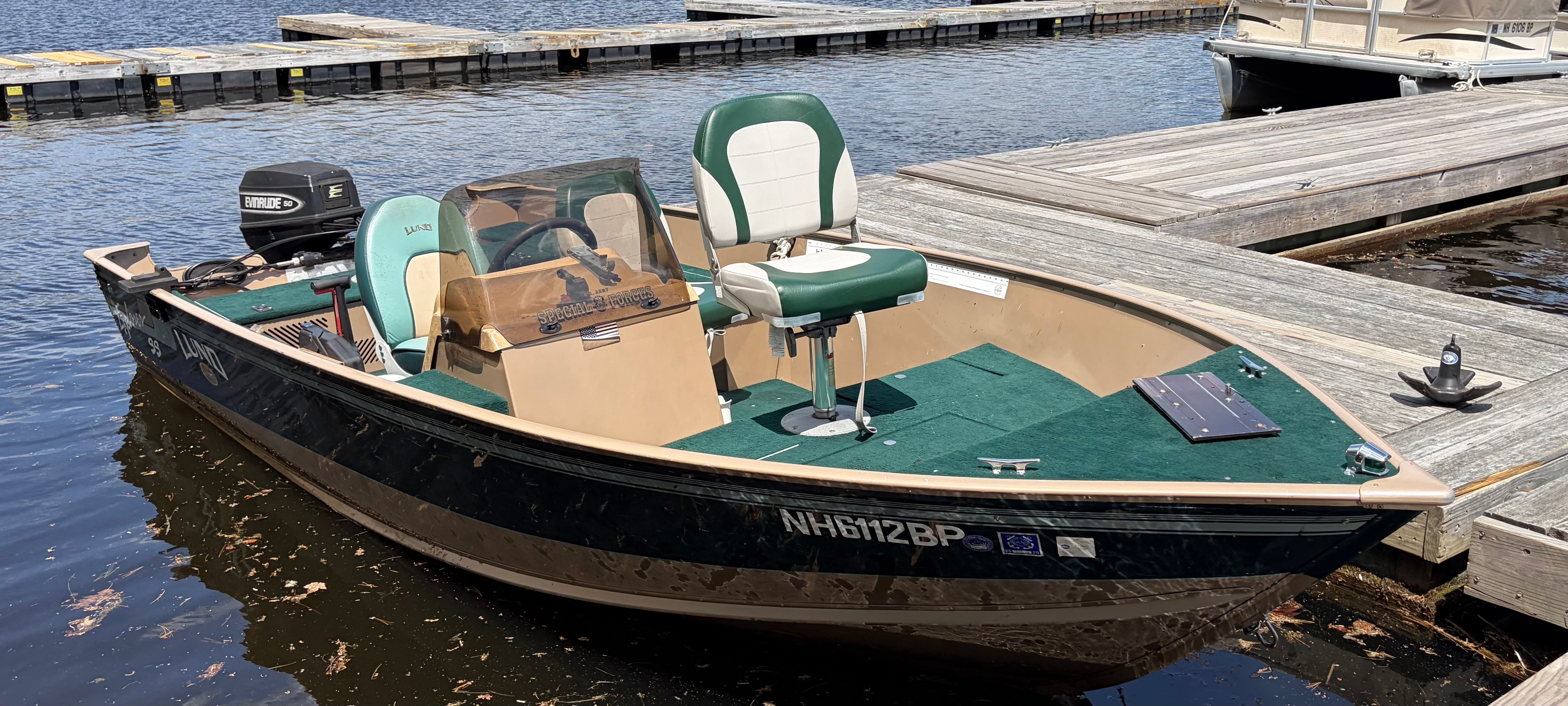 1998 Lund Explorer Ss