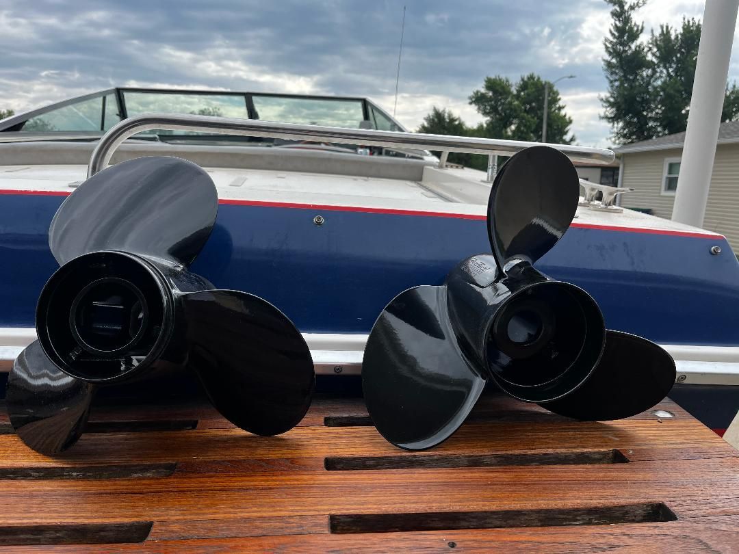 1983 Wellcraft Nova II - 18