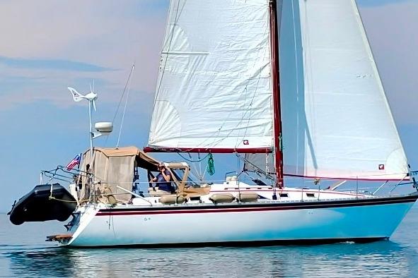 1983 Hunter 34