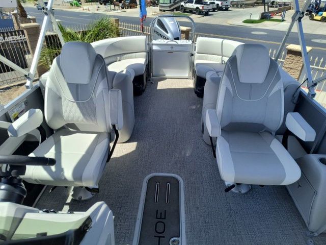2026 Tahoe LTZ Quad Lounger 23 FT - 13