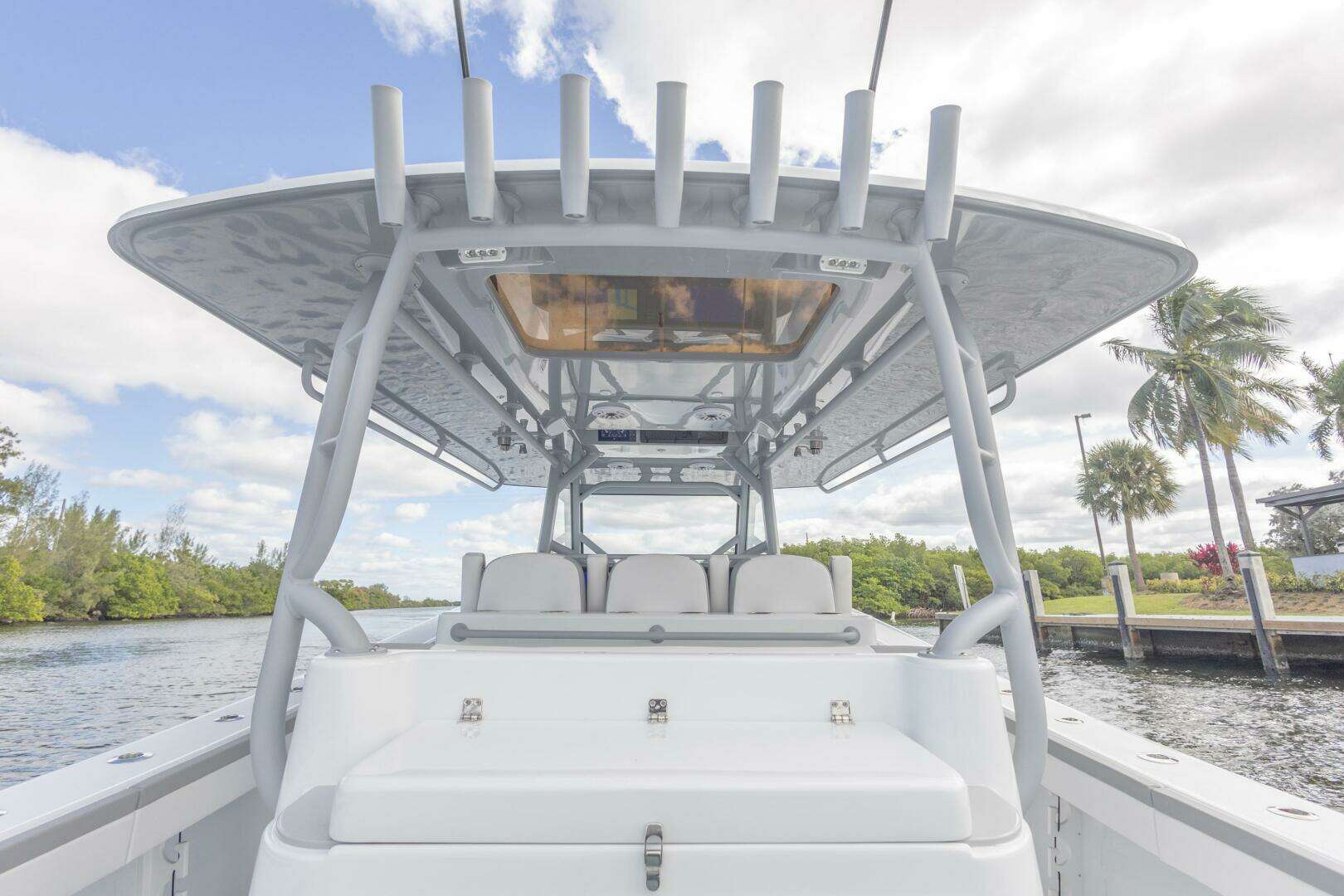 2026 Yellowfin 42 Offshore - Image 19