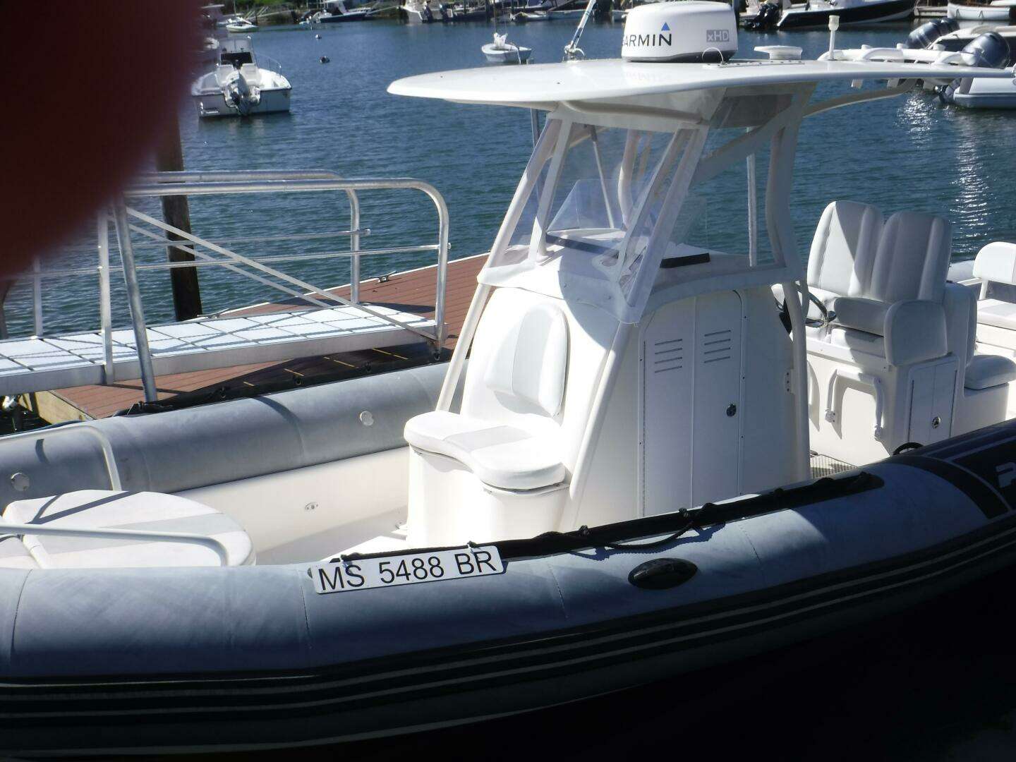 2015 Zodiac PRO 850 OPTIUM & Custom Trailer - Image 6