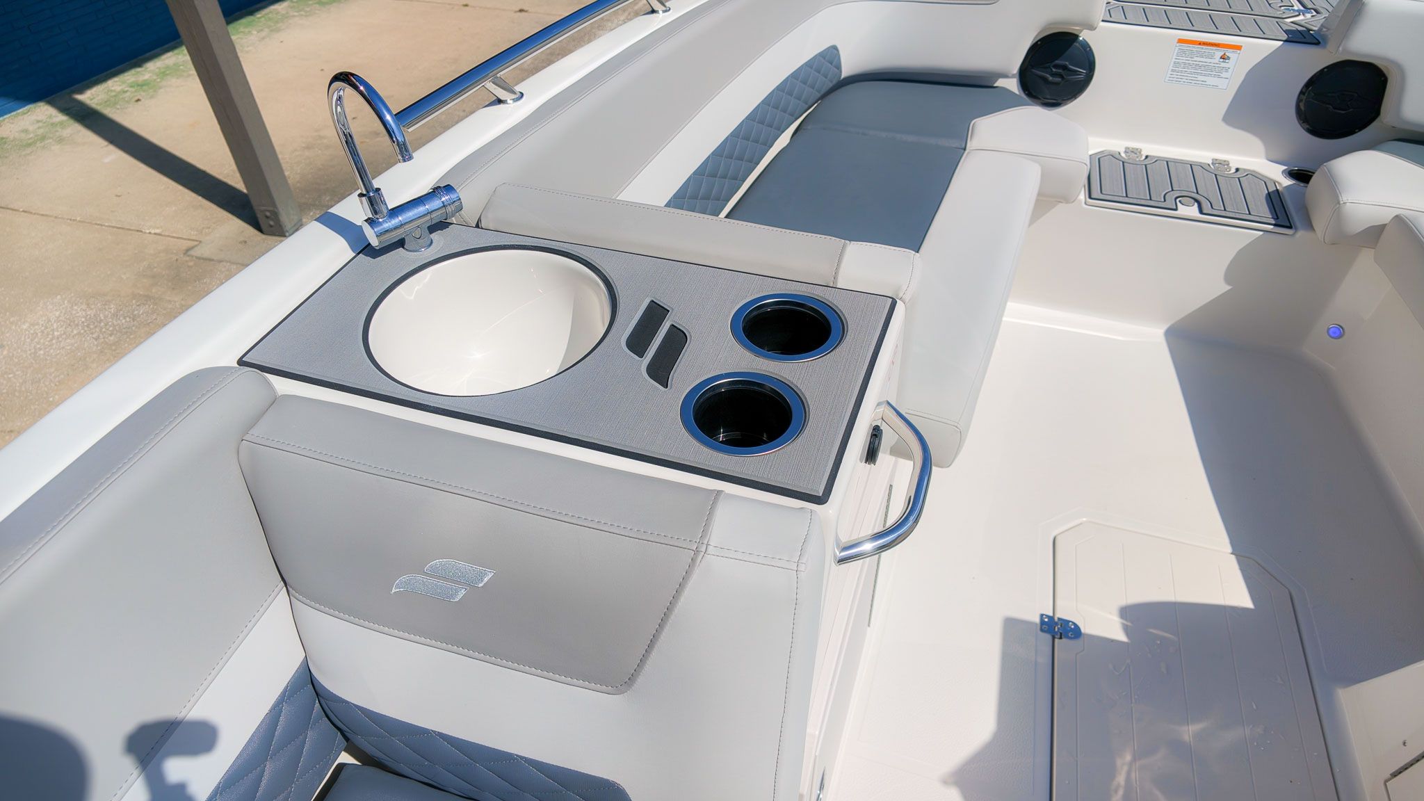 2027 Starcraft SVX 211 OB - 12