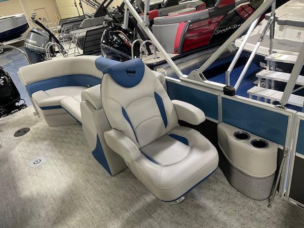 2025 South Bay LE boat interior with plush seating and modern design.