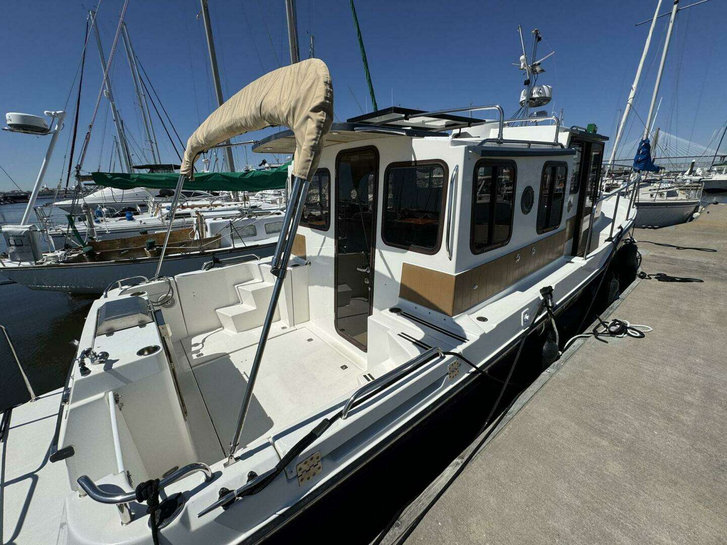 2012 Ranger Tugs R-29 - Image 7