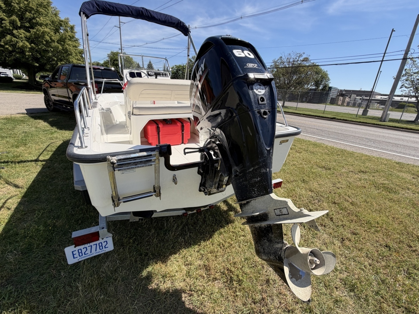 2023 Boston Whaler 150 Montauk - Image 4