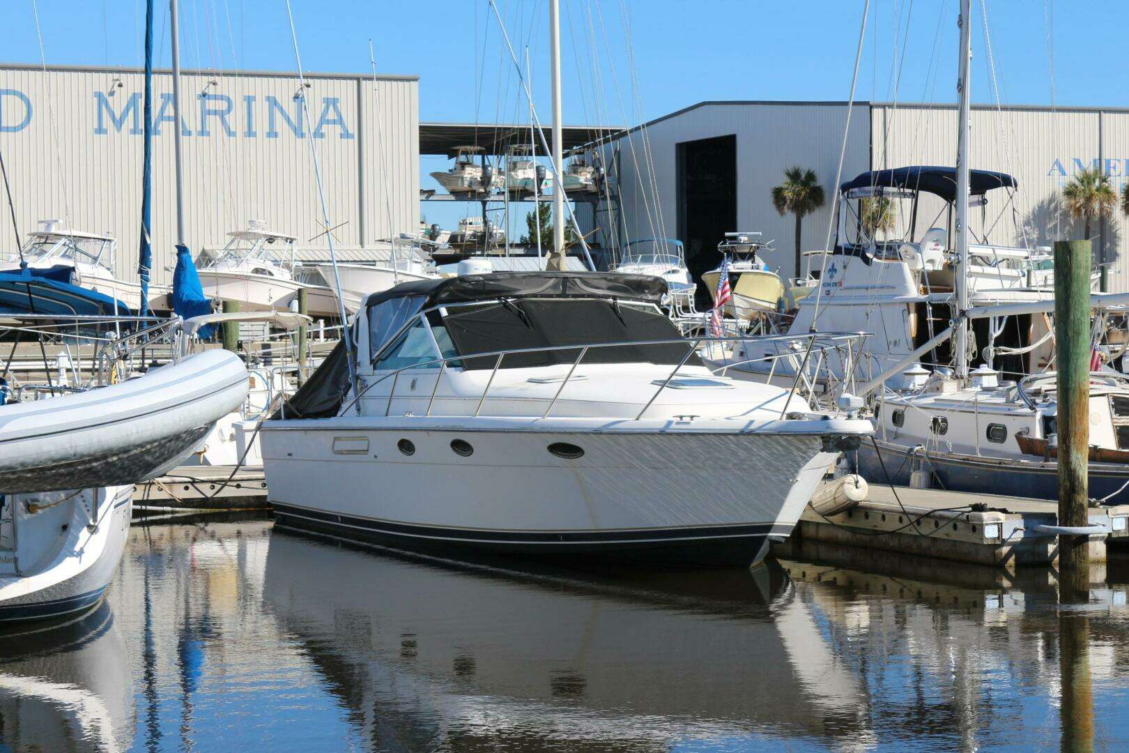 1995 Tiara Yachts 3400 Open - Image 11