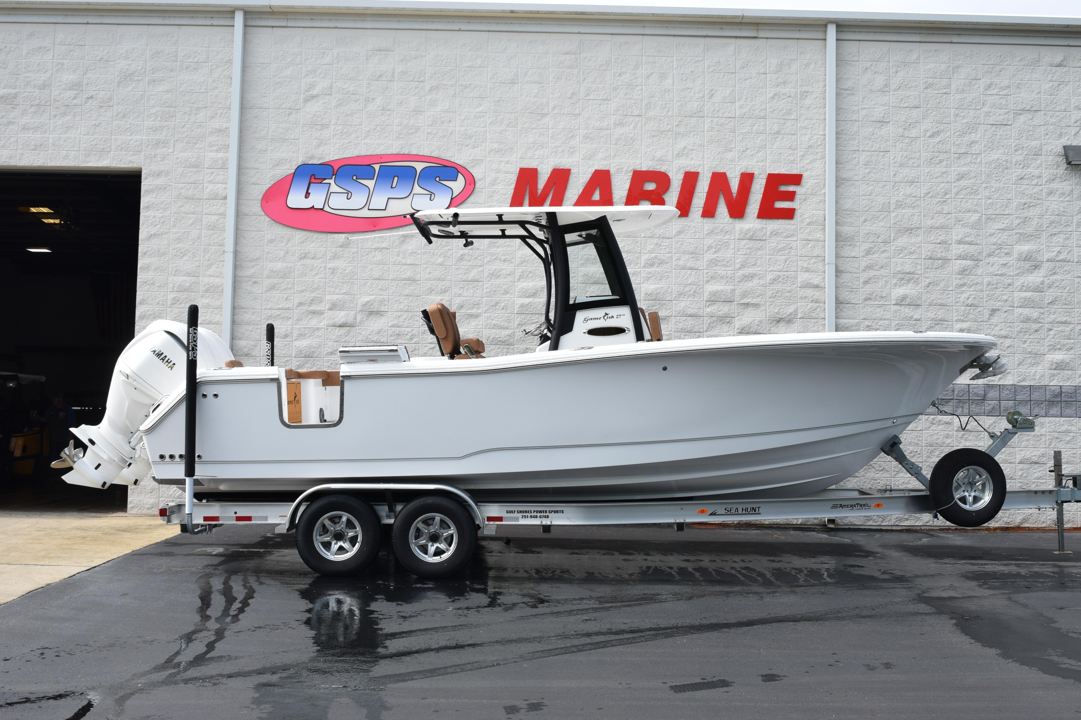 2027 Sea Hunt Gamefish 27 Coffin Box
