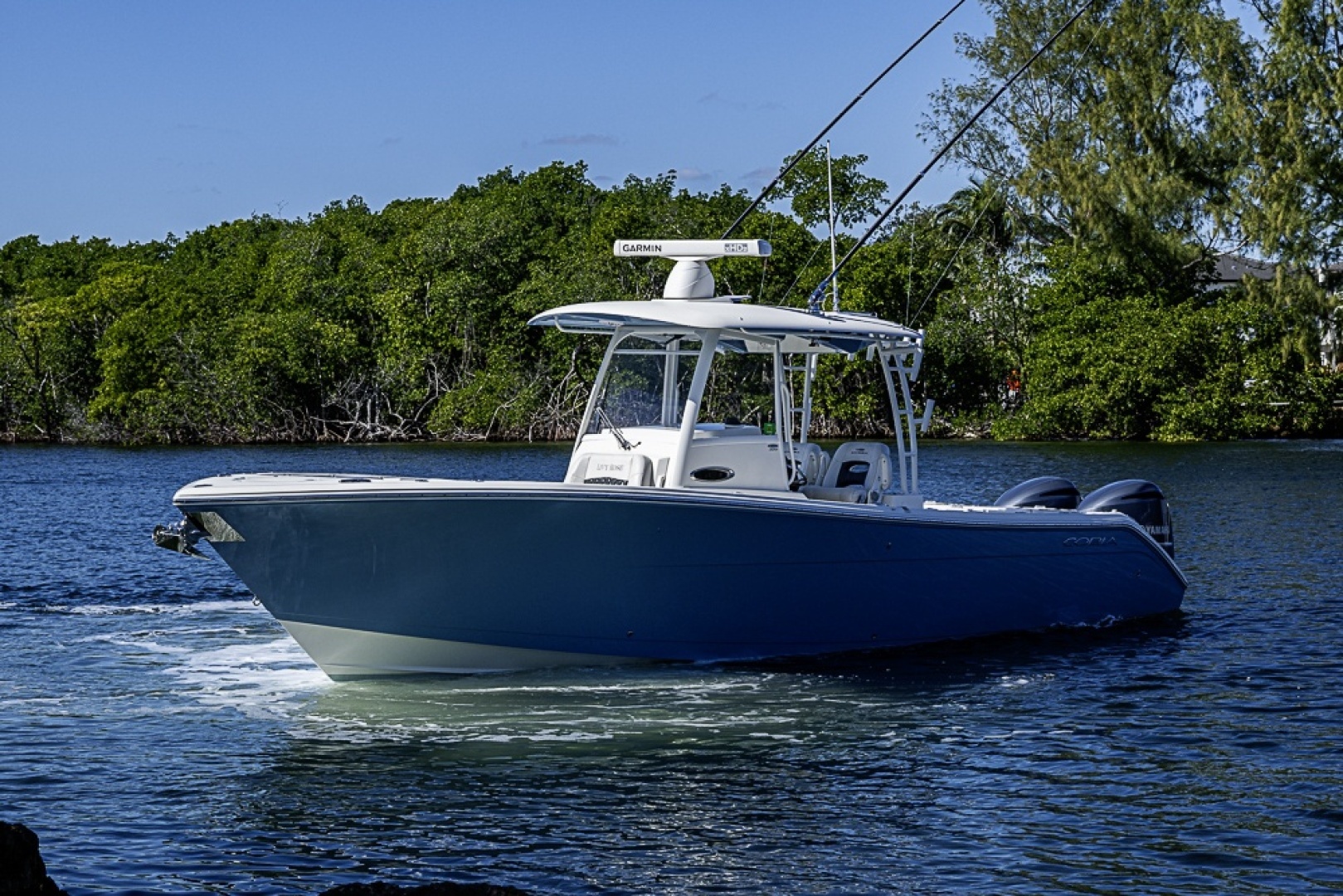2021 Cobia 320 CC - Image 44