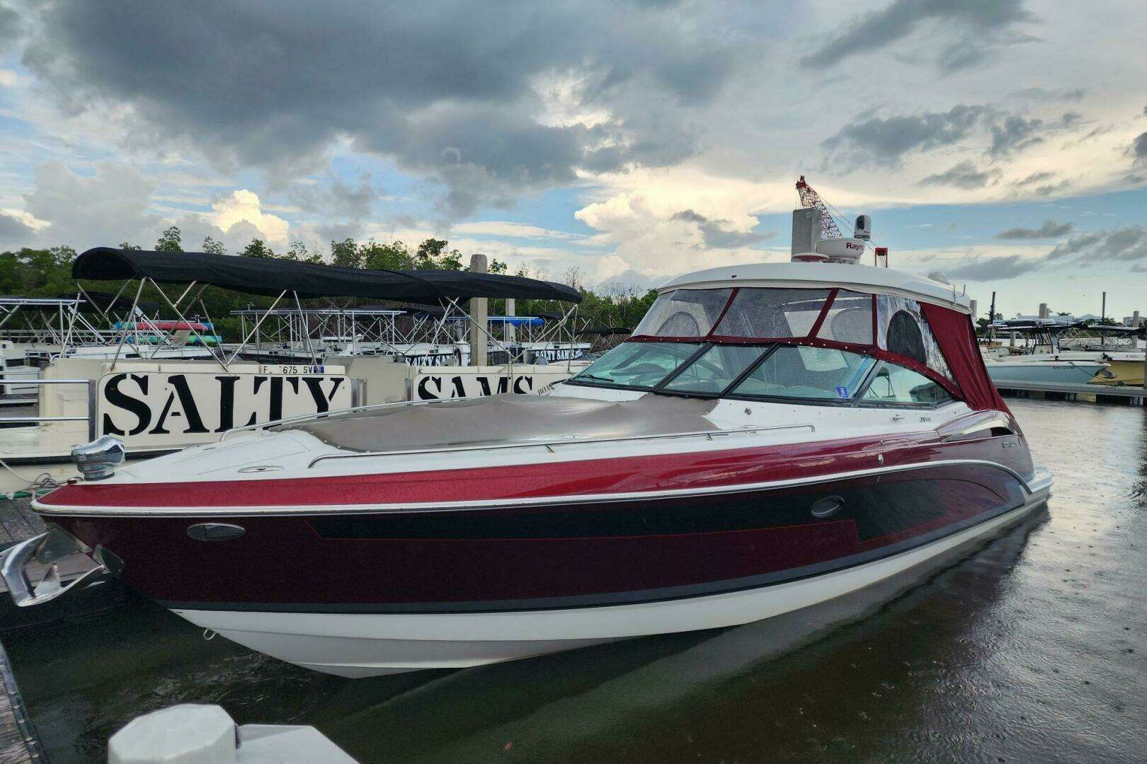 2015 Formula 350 Crossover Bowrider - Image 63
