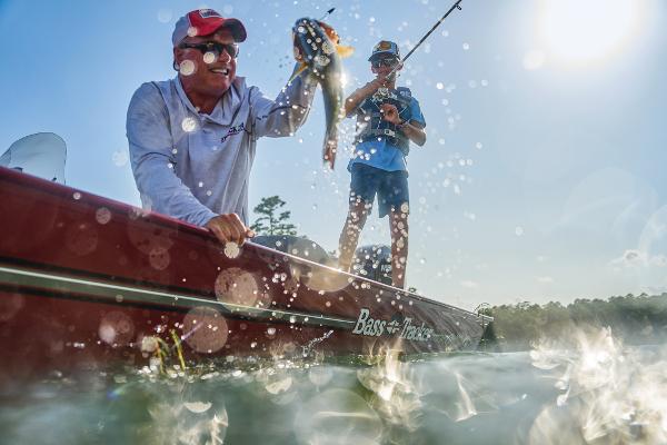 2026 Tracker Bass Tracker Classic XL - 45