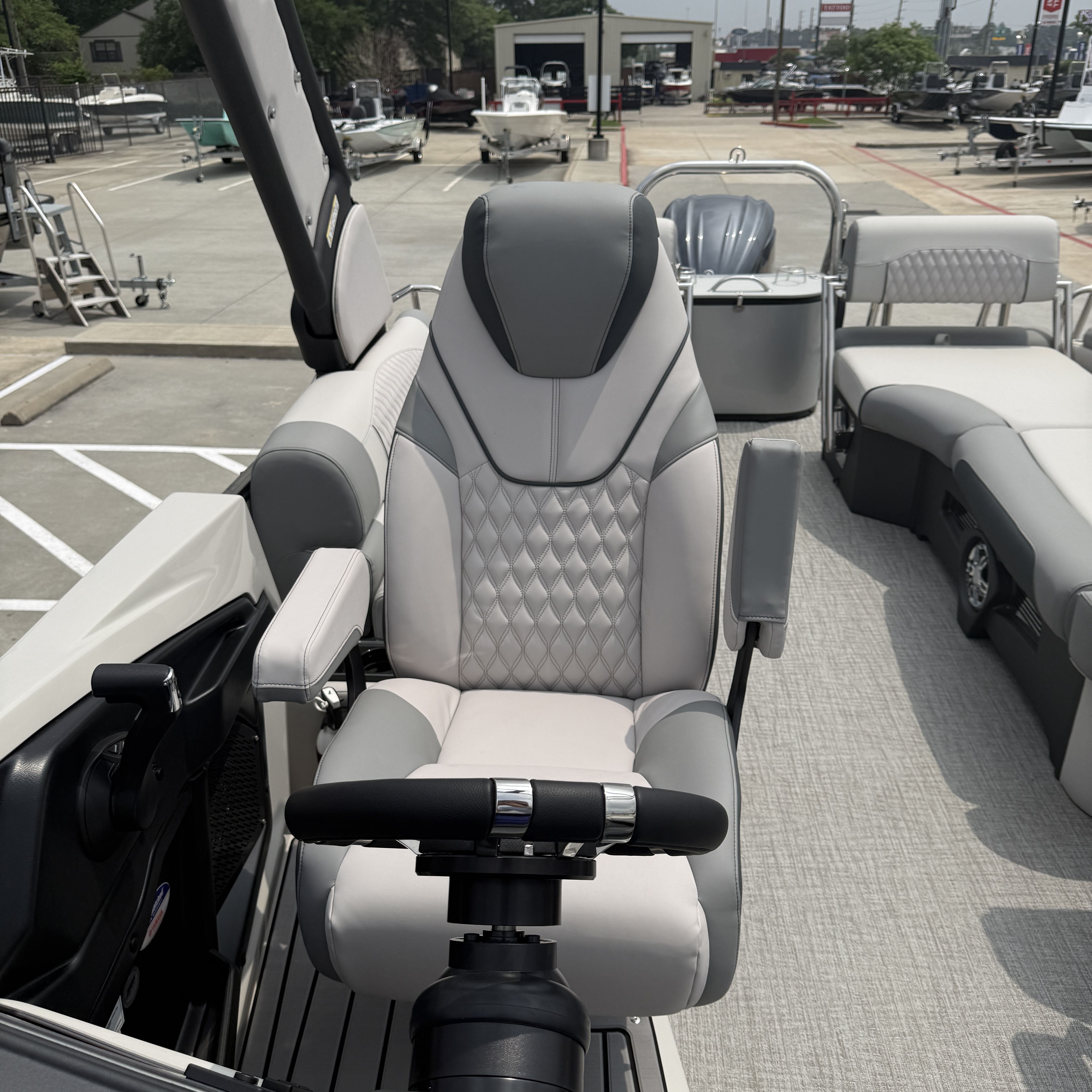 2026 Avalon QLS25T Excalibur - 16