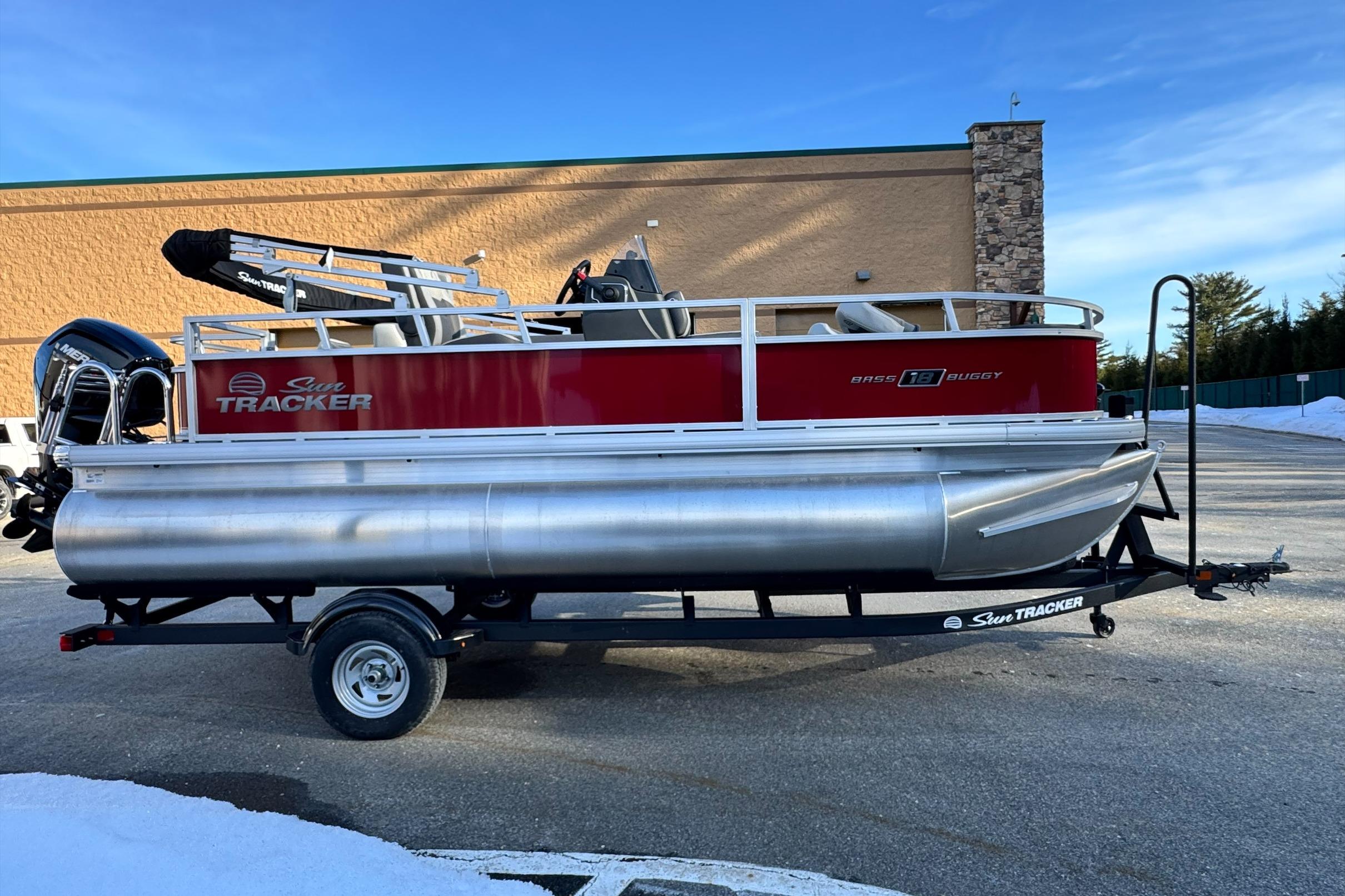 2026 Sun Tracker Bass Buggy 18 DLX