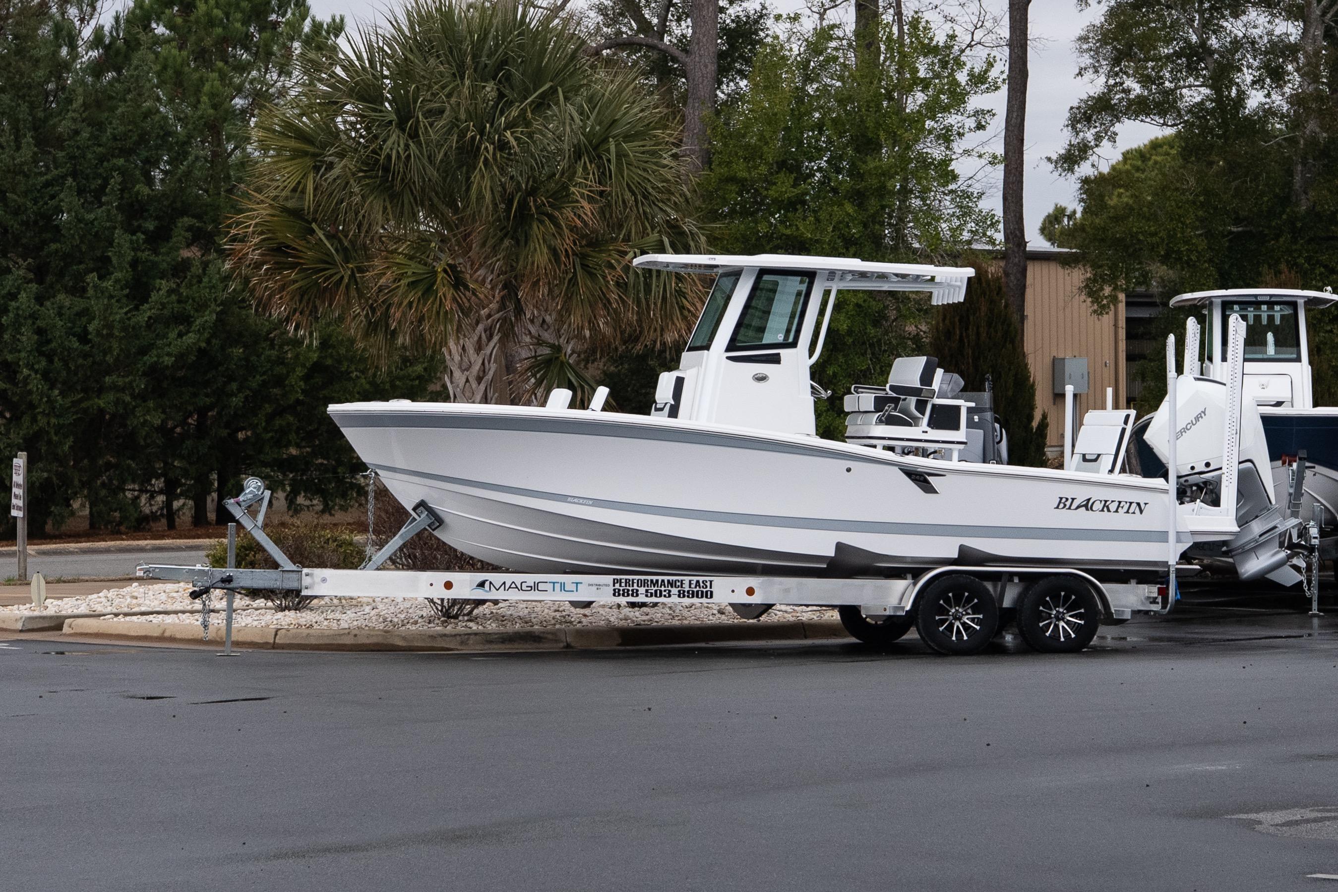 2026 Blackfin 242 HB