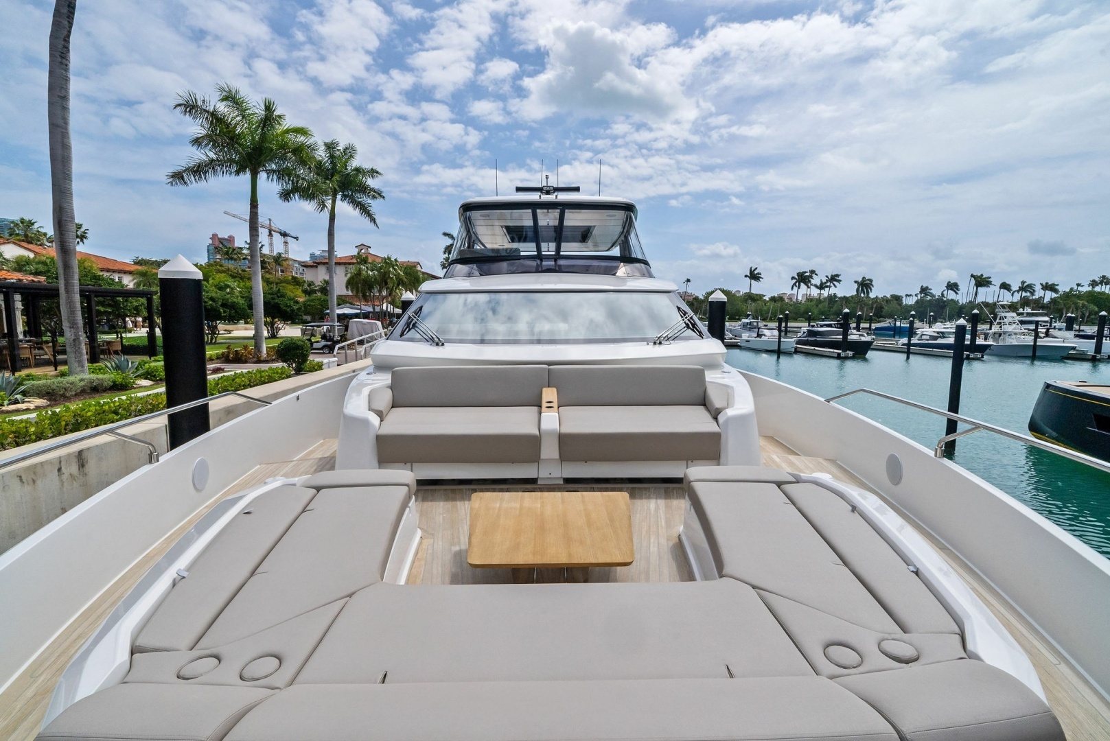 2023 Ferretti Yachts 860 - Image 16