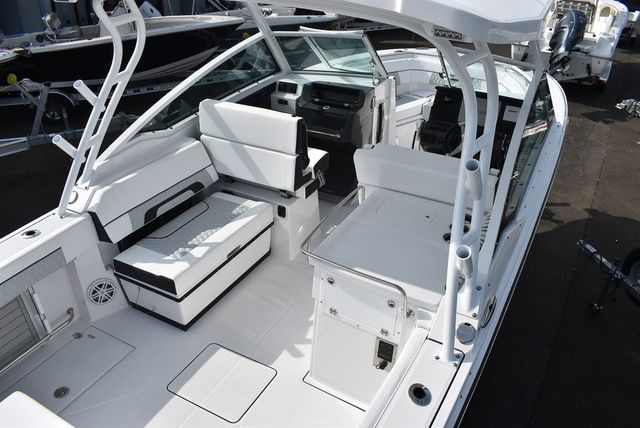 2025 Blackfin 272 DC - 20