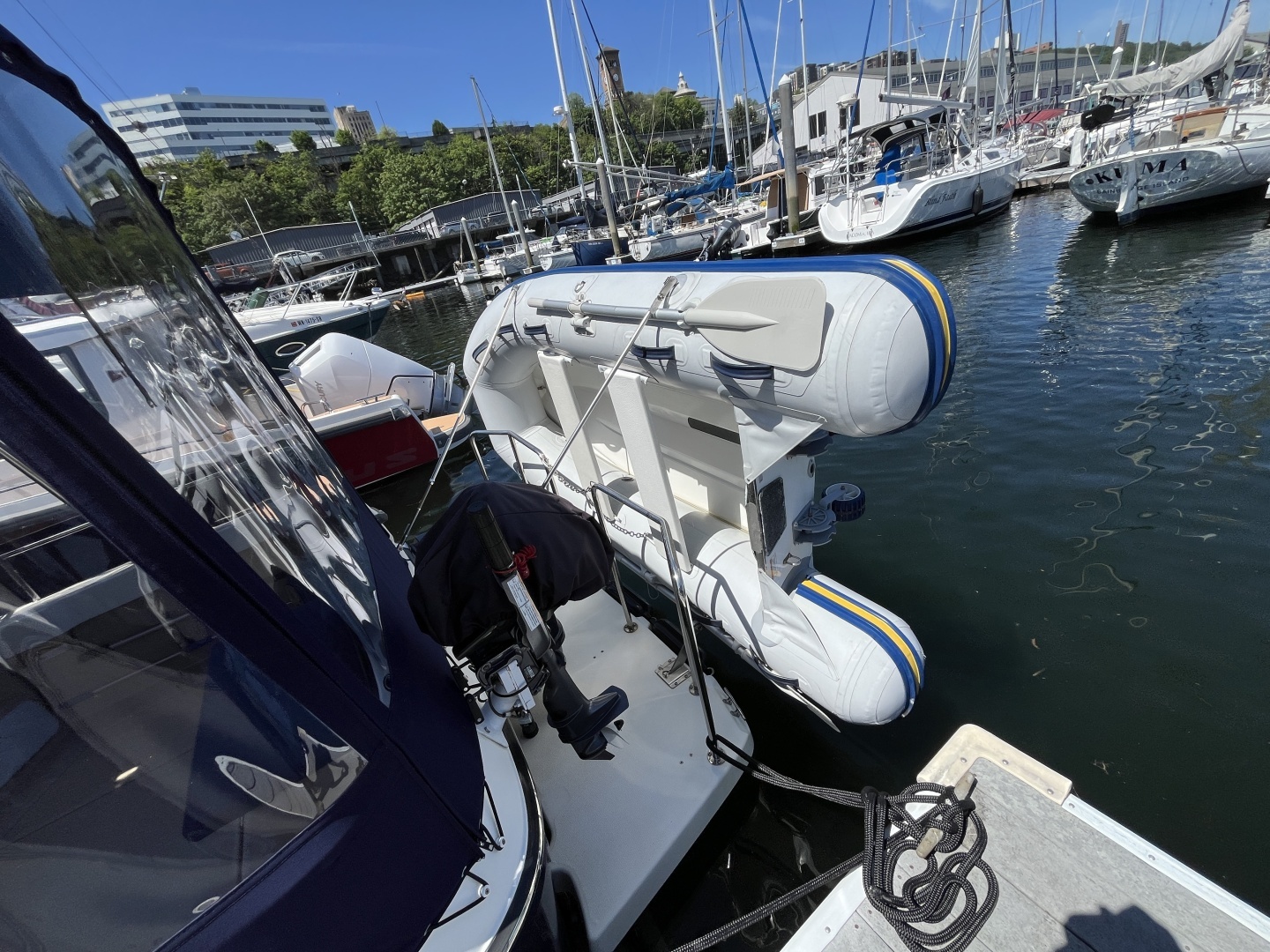 2017 Ranger Tugs R27 Northwest Edition - Image 3