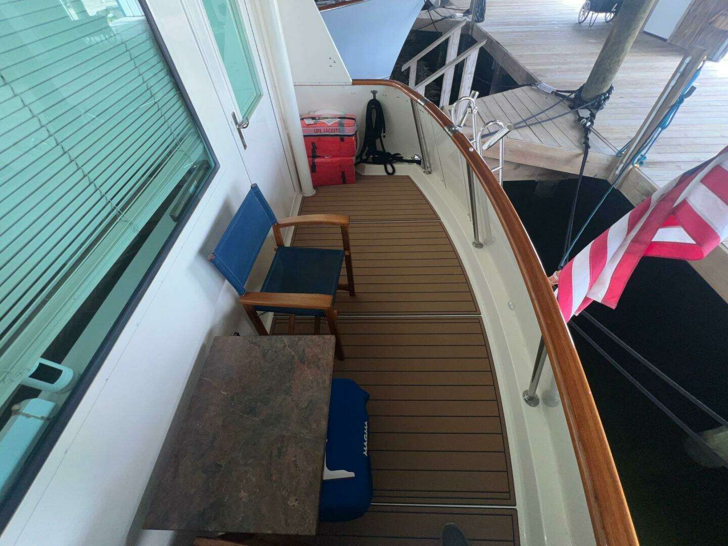 1988 Hatteras Motor Yacht - Image 19
