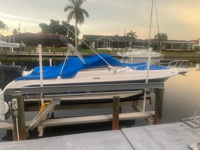 2004 Aquasport 215 Osprey Sport