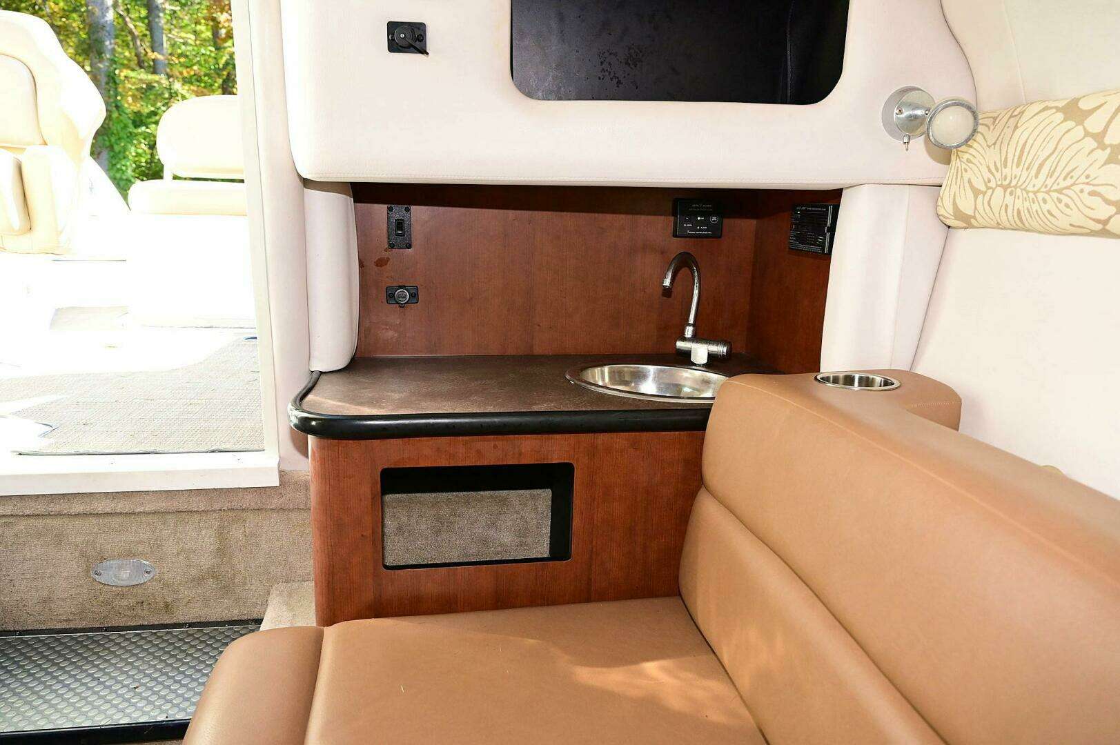 2015 Crownline 236 SC - Image 117