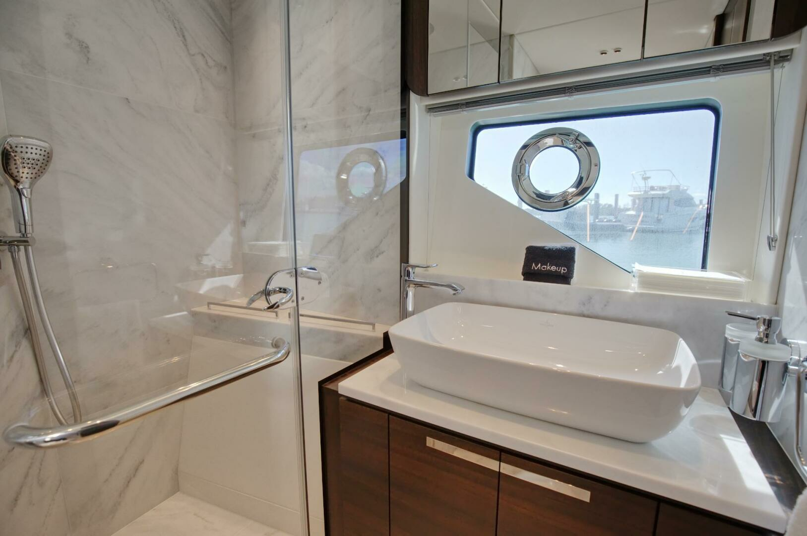 2023 Sunseeker Sport Yacht - Image 33