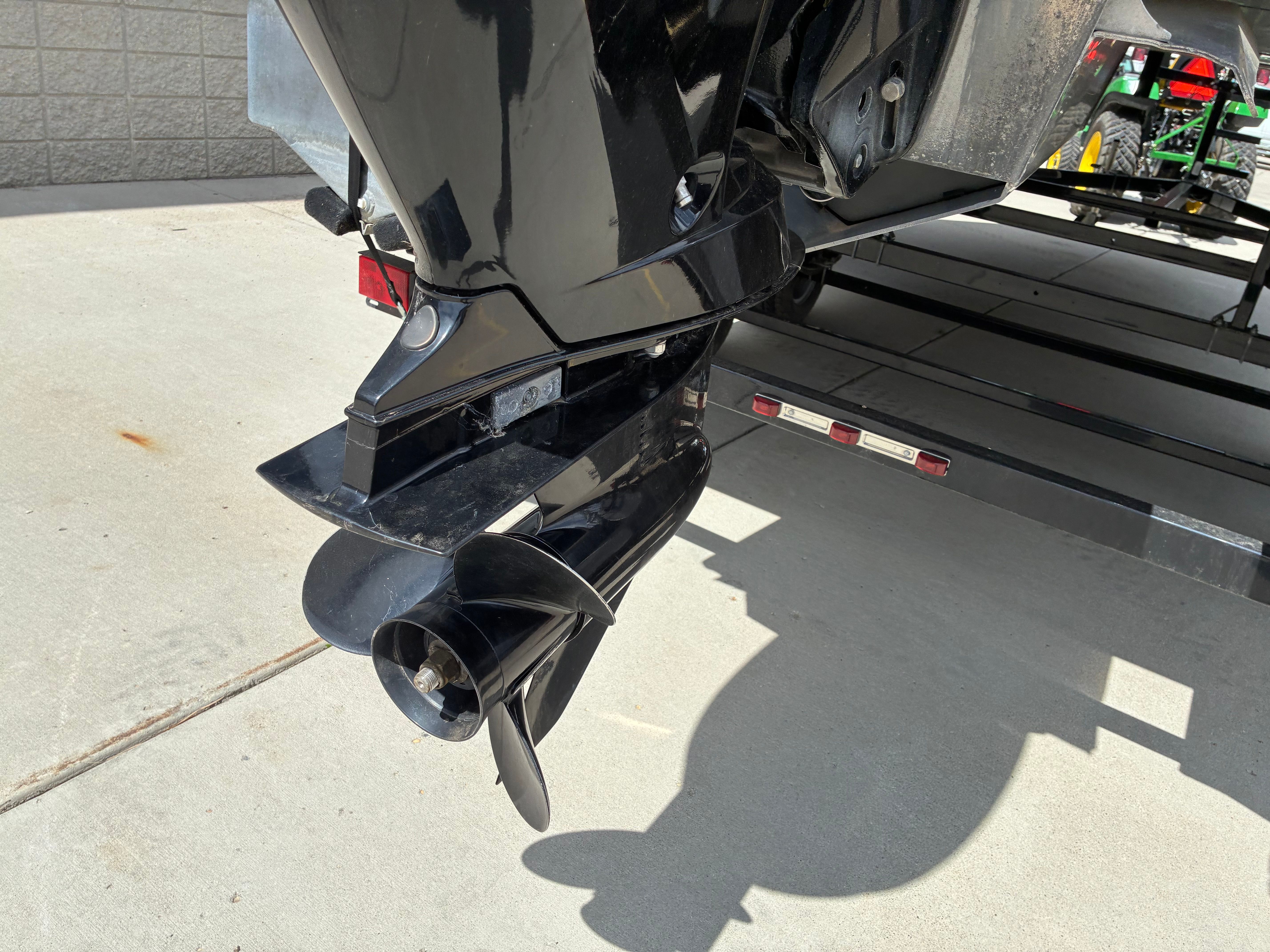 2013 Sylvan 8522 Mirage Cruise - 12